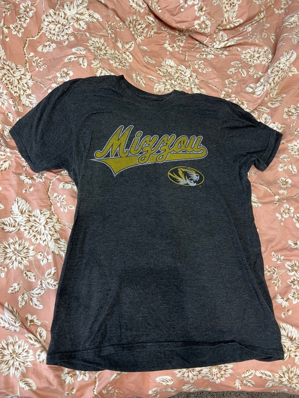 Mizzou Knights Apparel Charcoal & Gold Graphic Tee